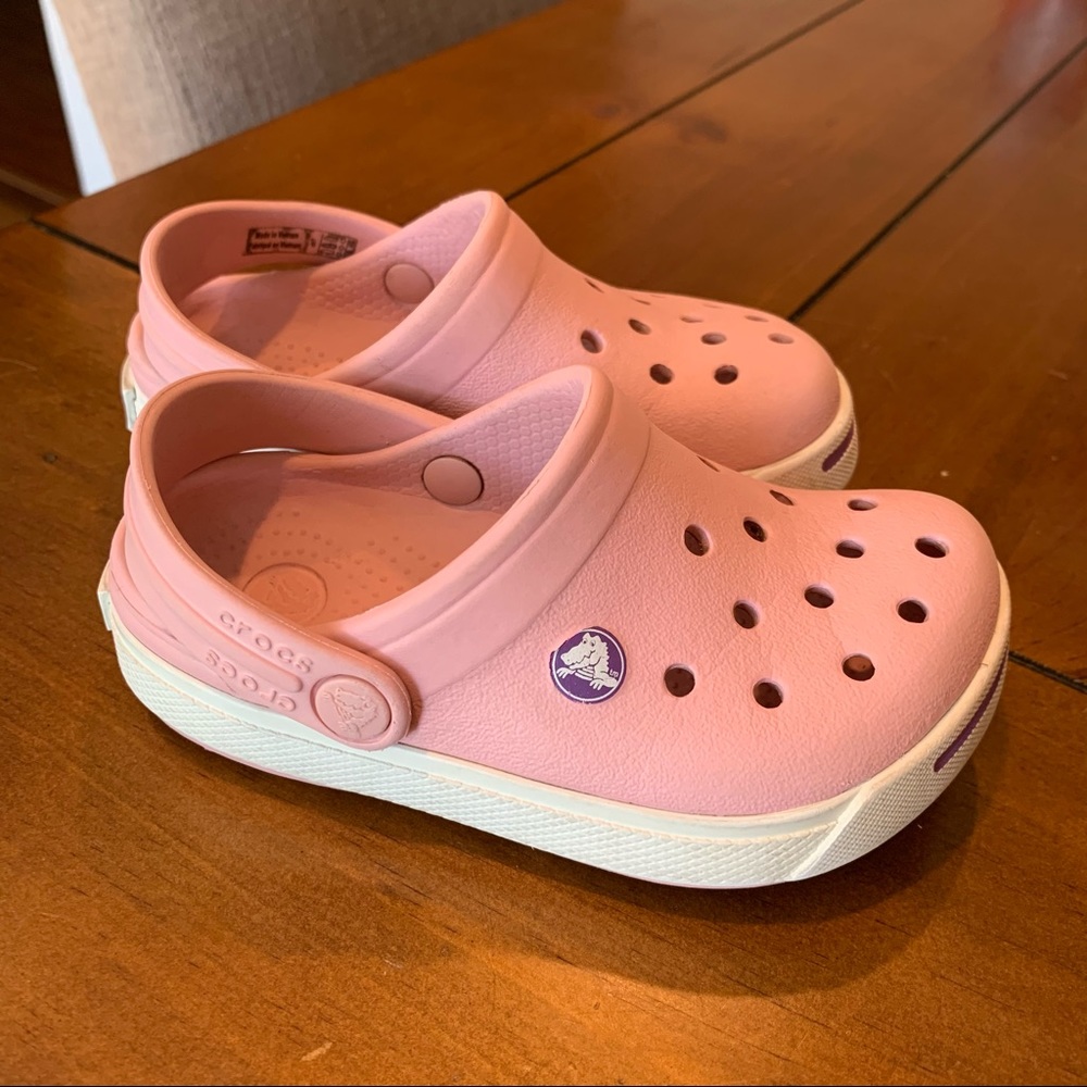 Toddler Crocs Size 6/7